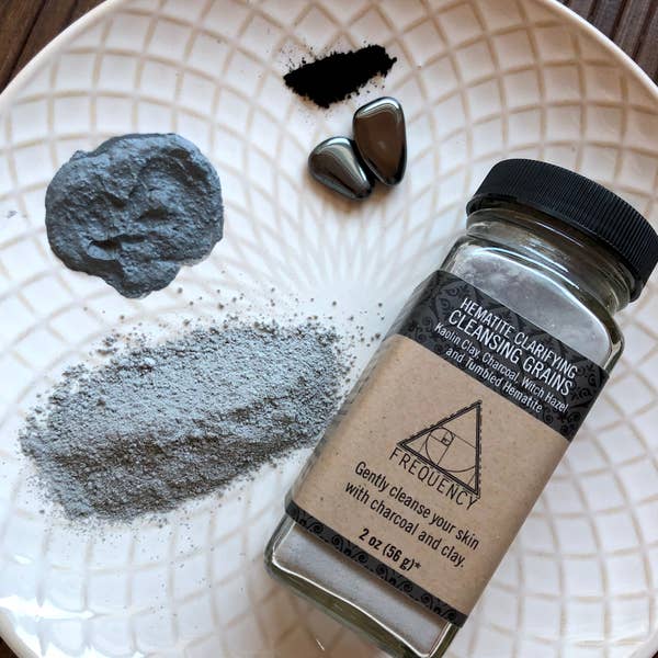 Clarifying Charcoal and Hematite Cleansing Grains